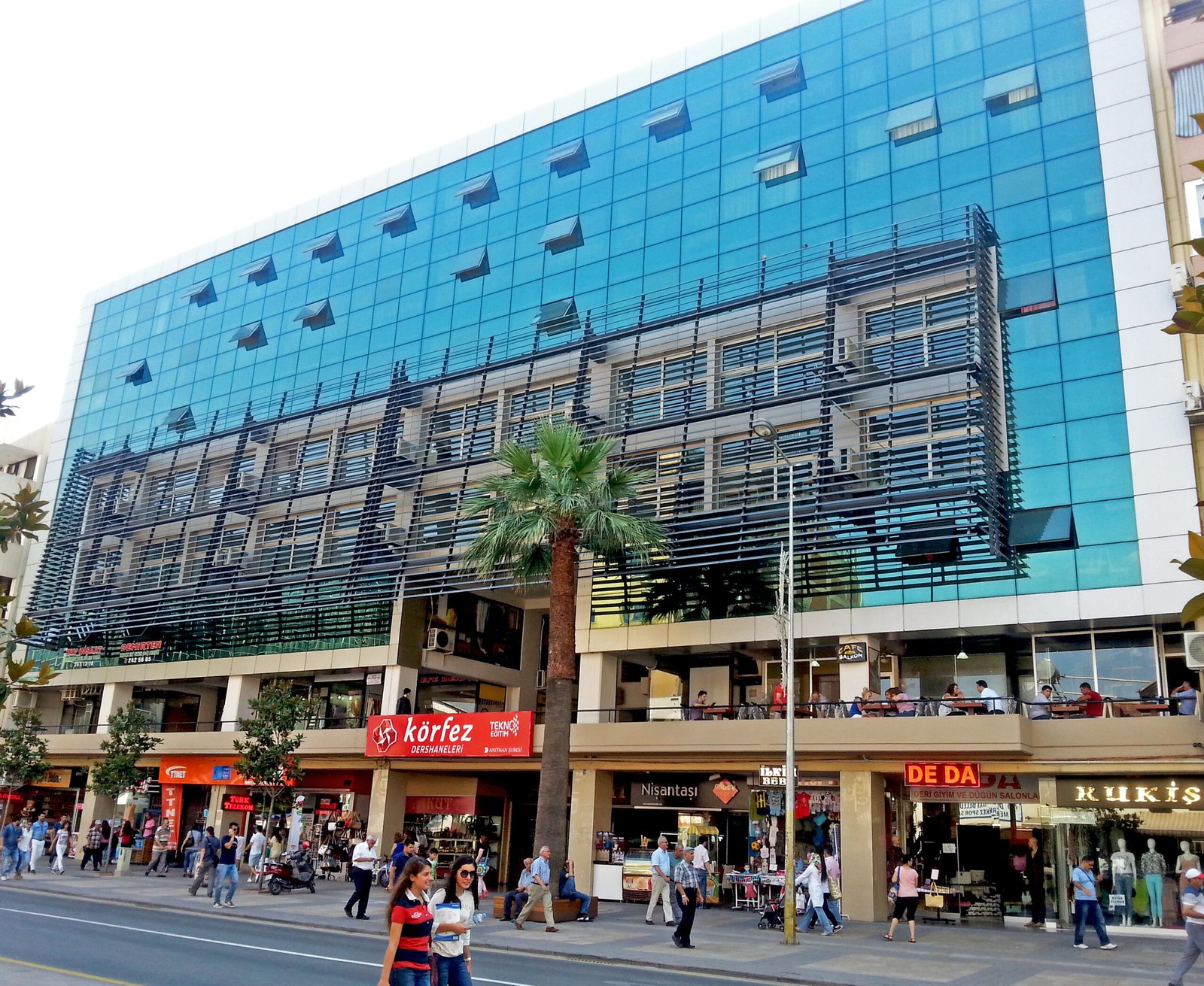 Anıthan Çarşı ve İş Merkezi