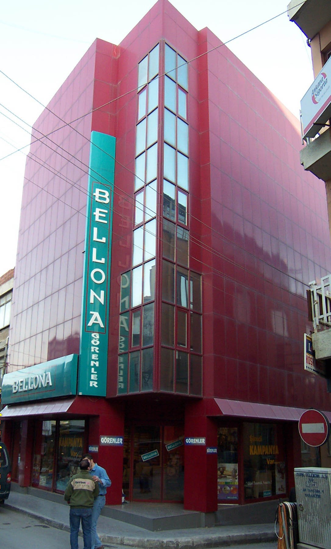 Görenler Mağaza Binası